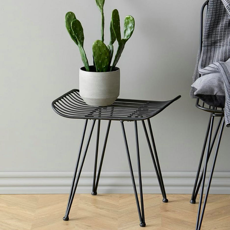 black metal dining chairs