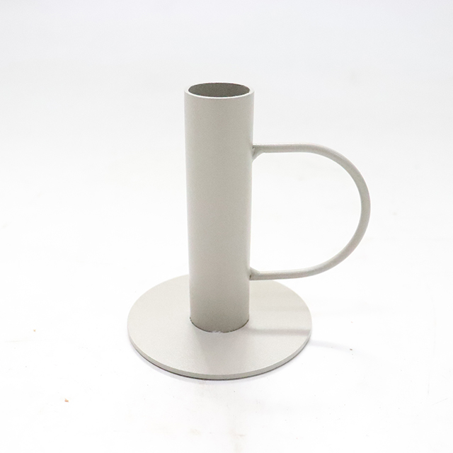 حامل شموع حديث