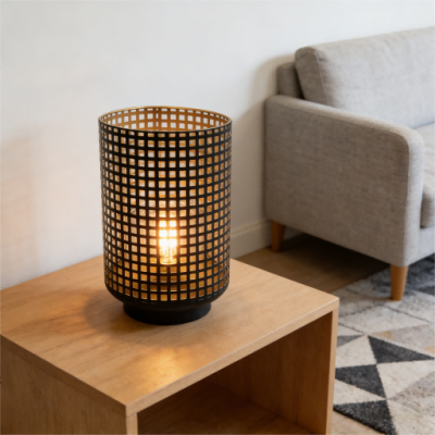 فانوس أسود وذهبي