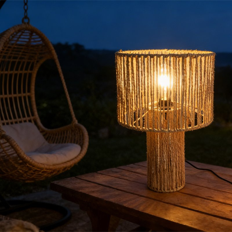 مصابيح طاولة للزينة