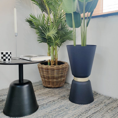 مزهرية نباتية داخلية