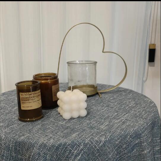 candelabro en forma de corazón