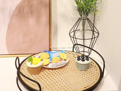 Round Serving Tray